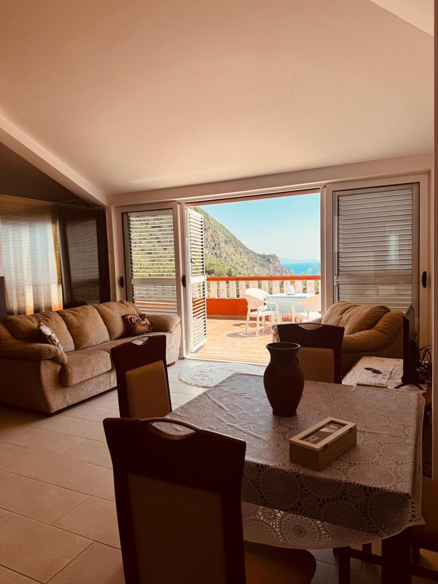Budva Felix Suites Exterior photo
