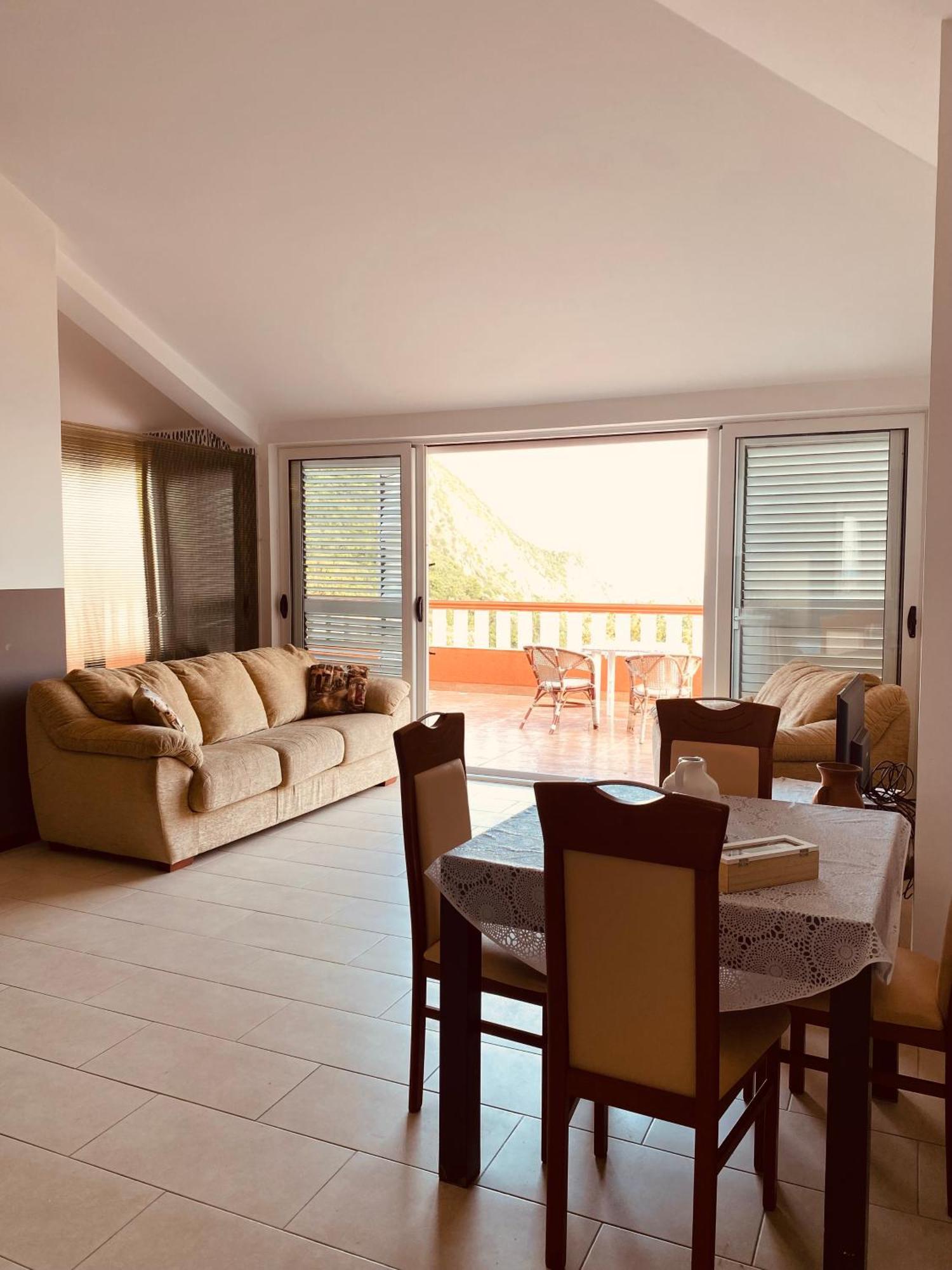 Budva Felix Suites Exterior photo