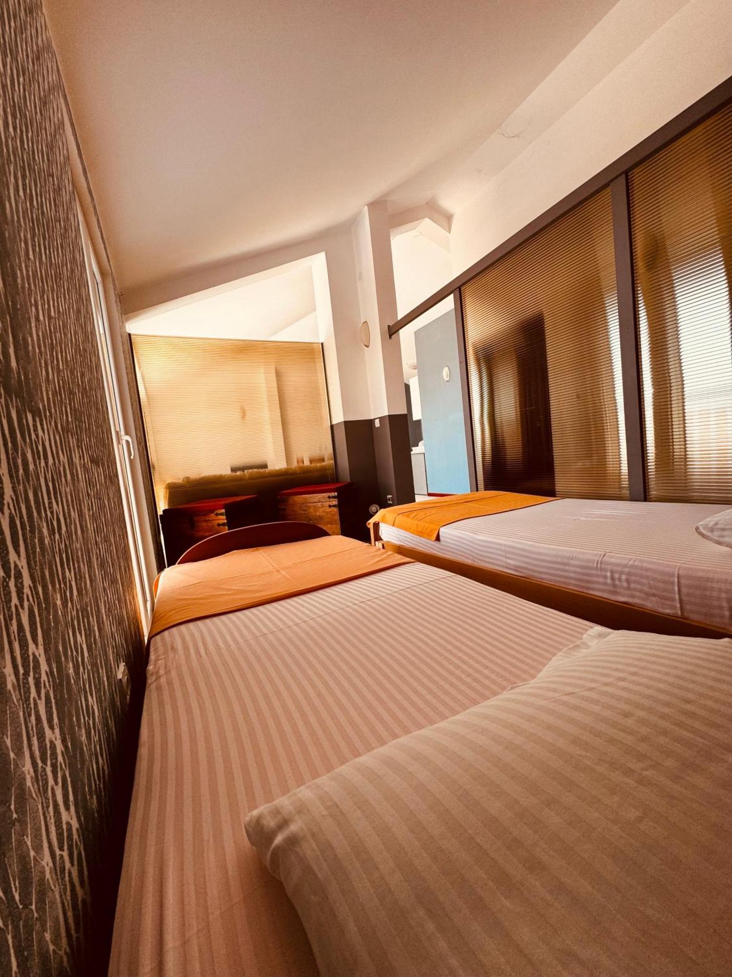 Budva Felix Suites Exterior photo