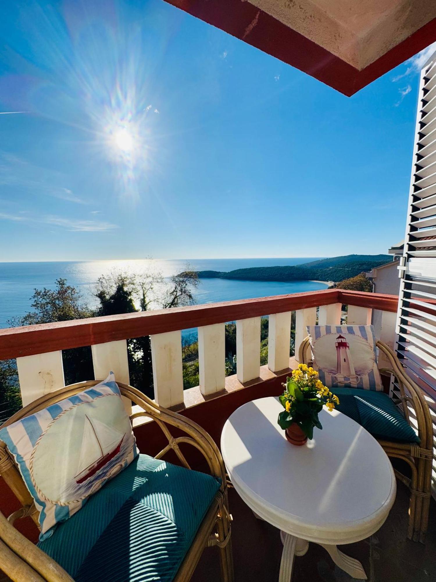Budva Felix Suites Exterior photo