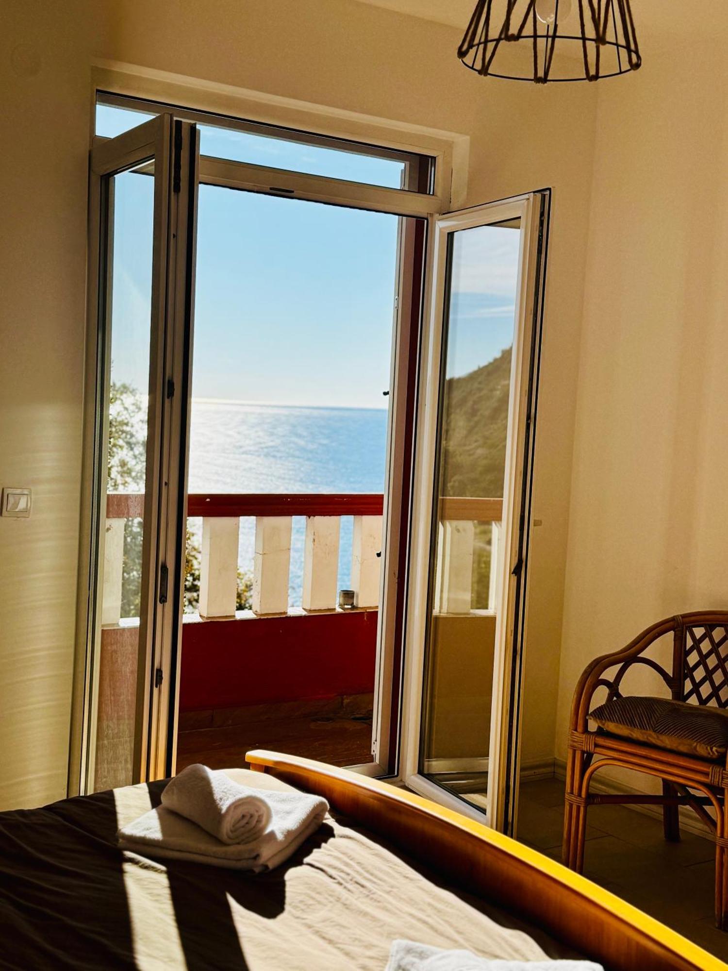 Budva Felix Suites Exterior photo