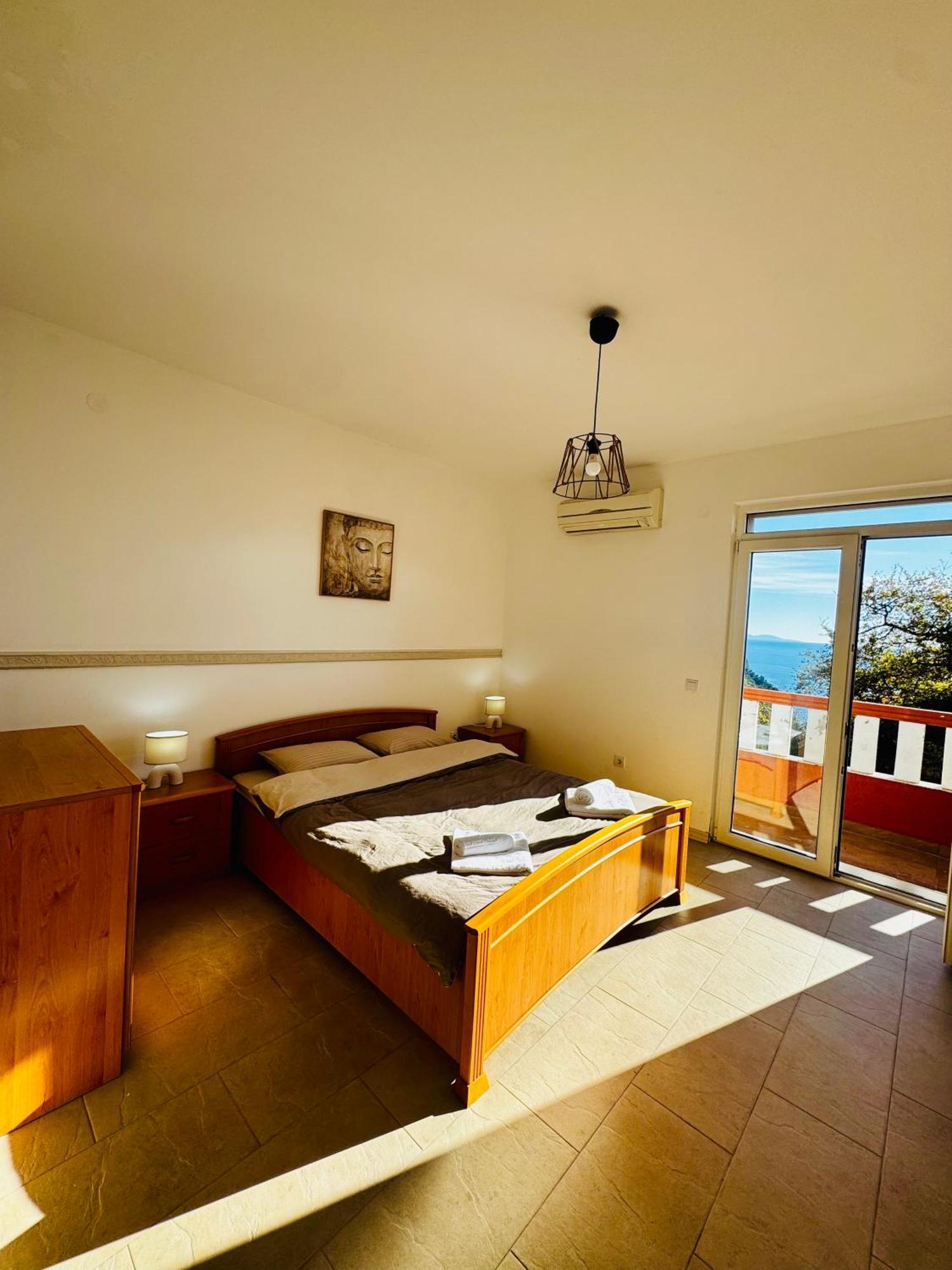 Budva Felix Suites Exterior photo