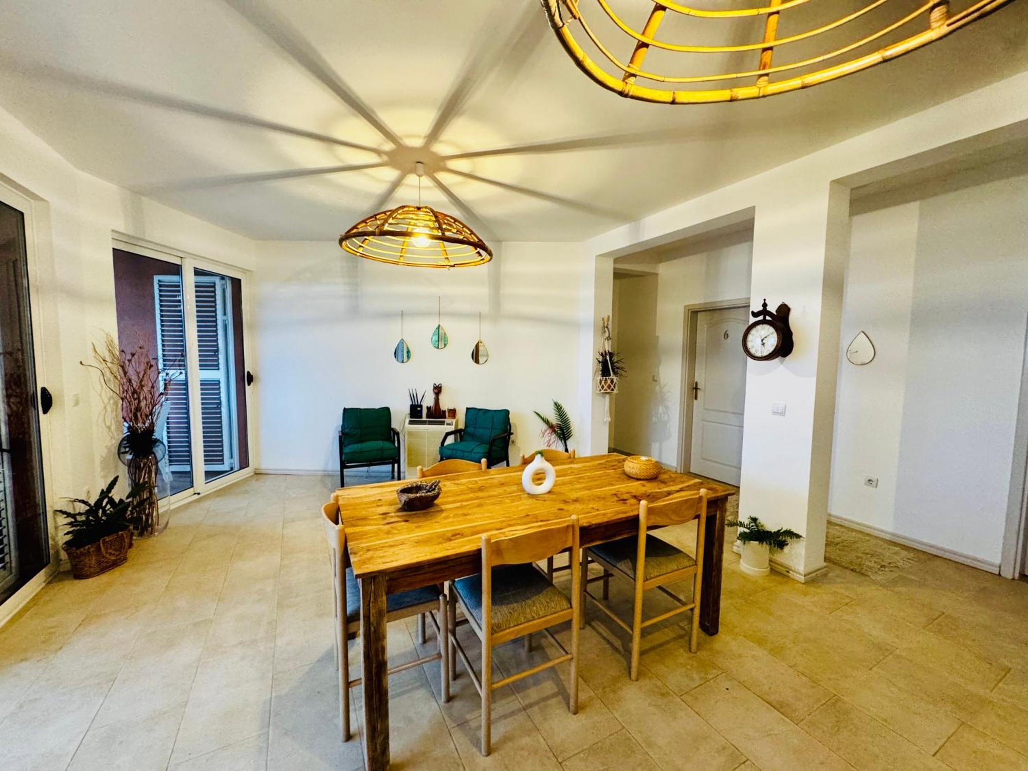Budva Felix Suites Exterior photo