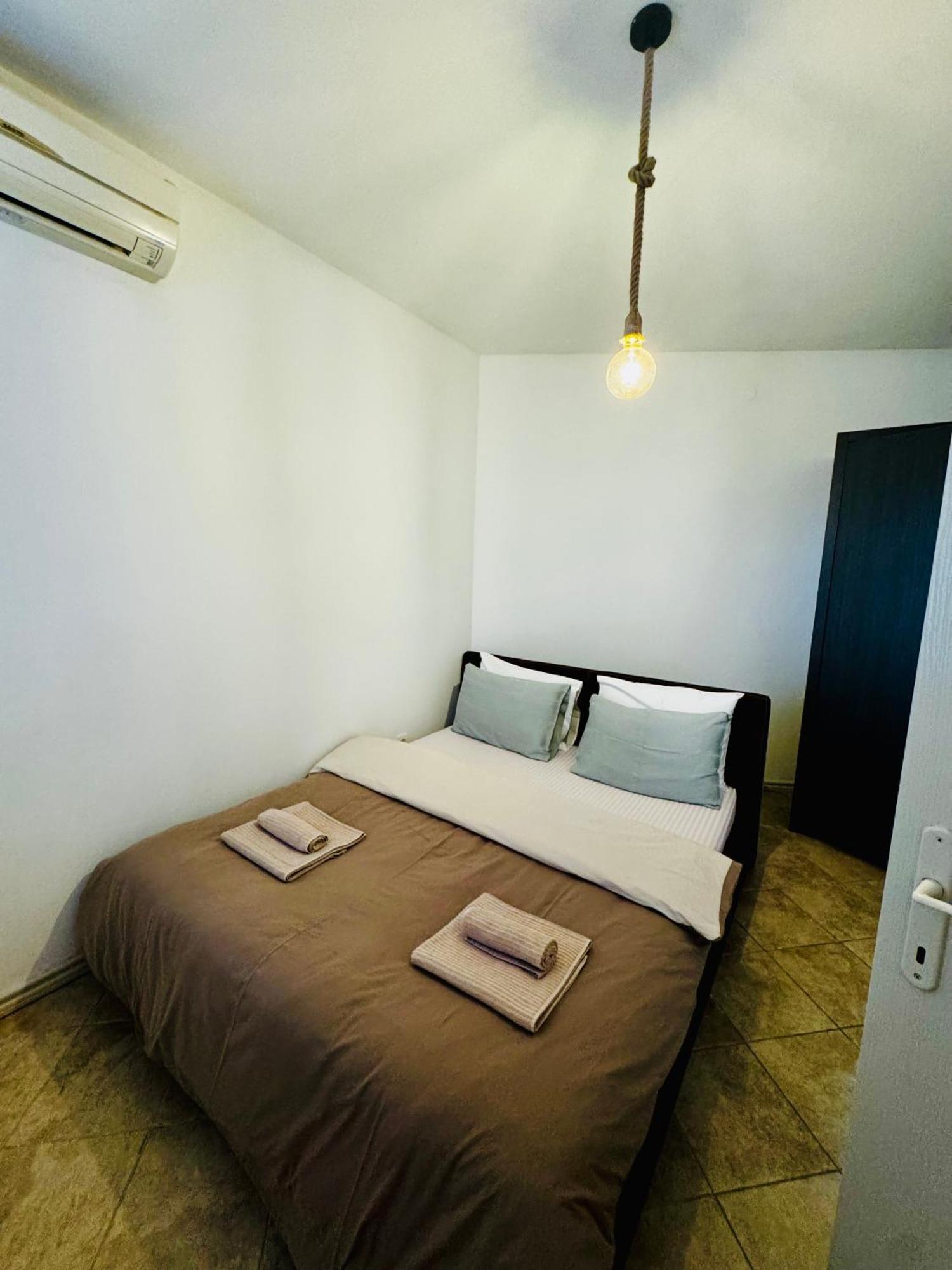 Budva Felix Suites Exterior photo
